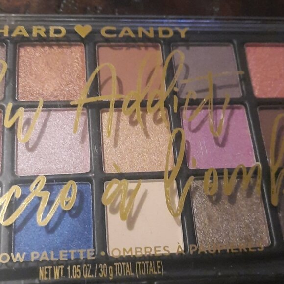 Eyeshadow palette - Picture 3 of 5